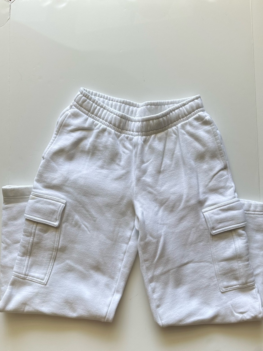 Aritzia TNA Cozy Fleece Cargo Sweatpants White Joggers Size 2XS XXS